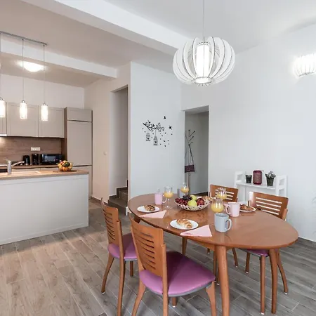Apartament Silent Sunny Arc *